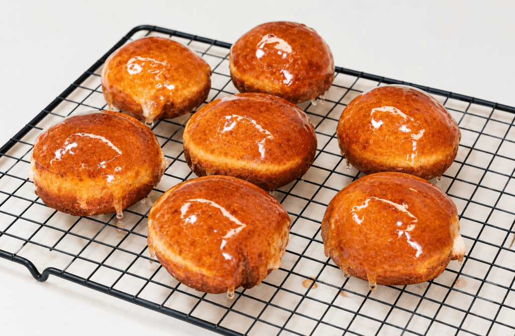 Sonho Caramelizado com Creme Confeiteiro Xamego Bom